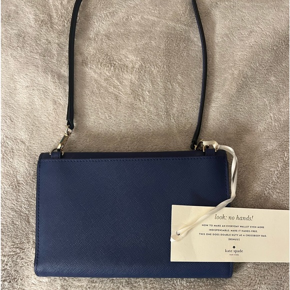 Beautiful Kate Spade Cross Body Wallet. NEW - Picture 3 of 10